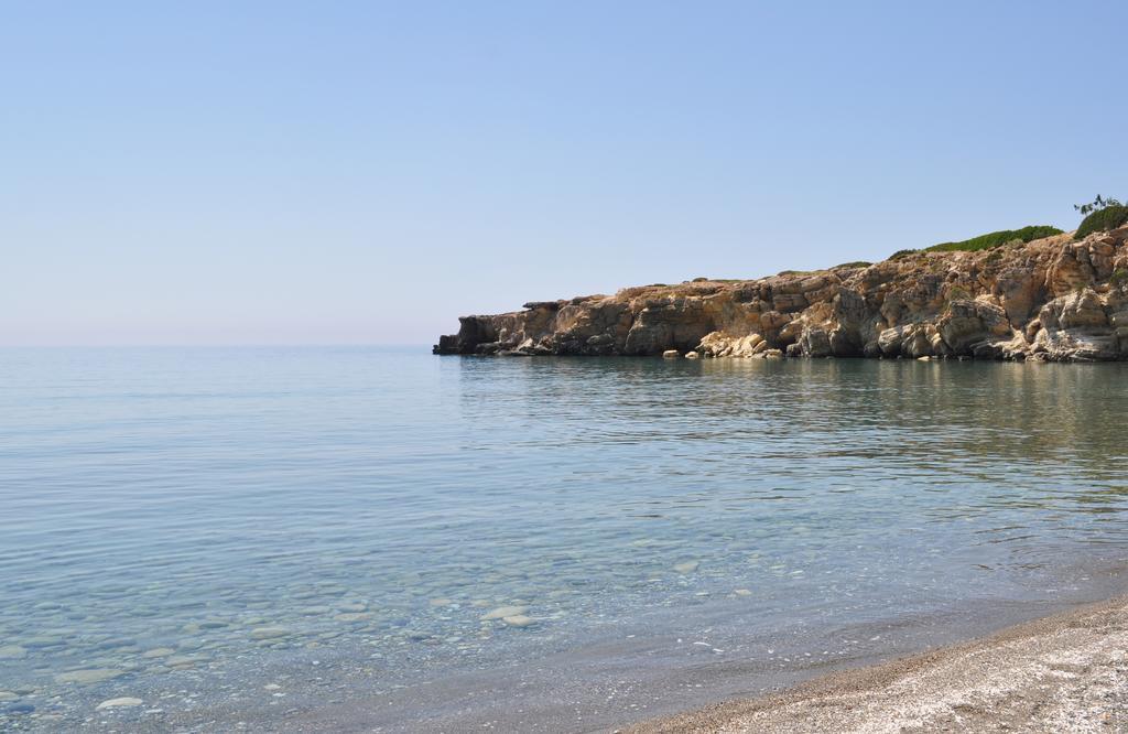 Beachfront Villa On Crete - Kirvas, Member Of Pelagaios Villas Куцунари Стая снимка
